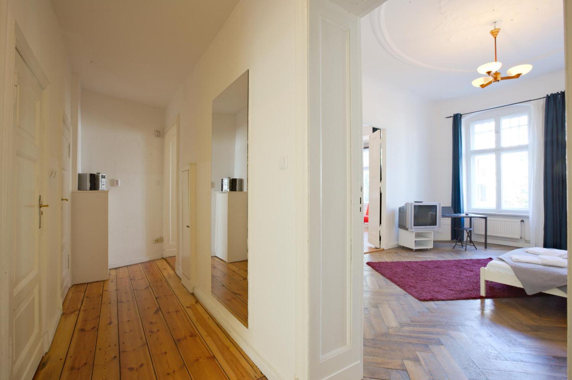 Elegante Altbauwohnung Appartamento *